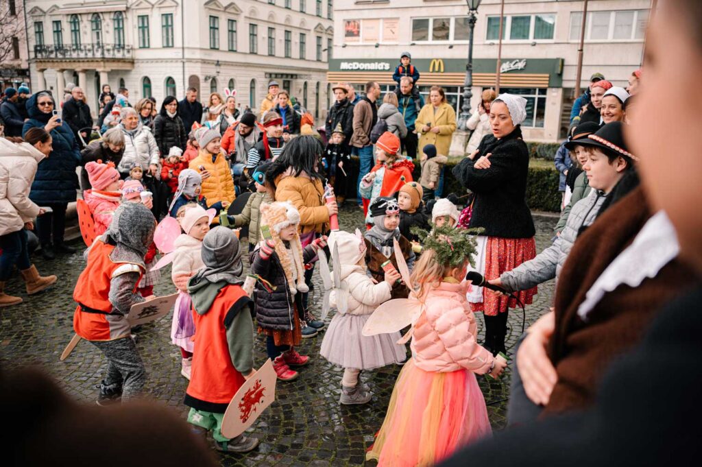 Pochod masiek, Bratislavské fašiangy 2023. Foto Lucia Benediková